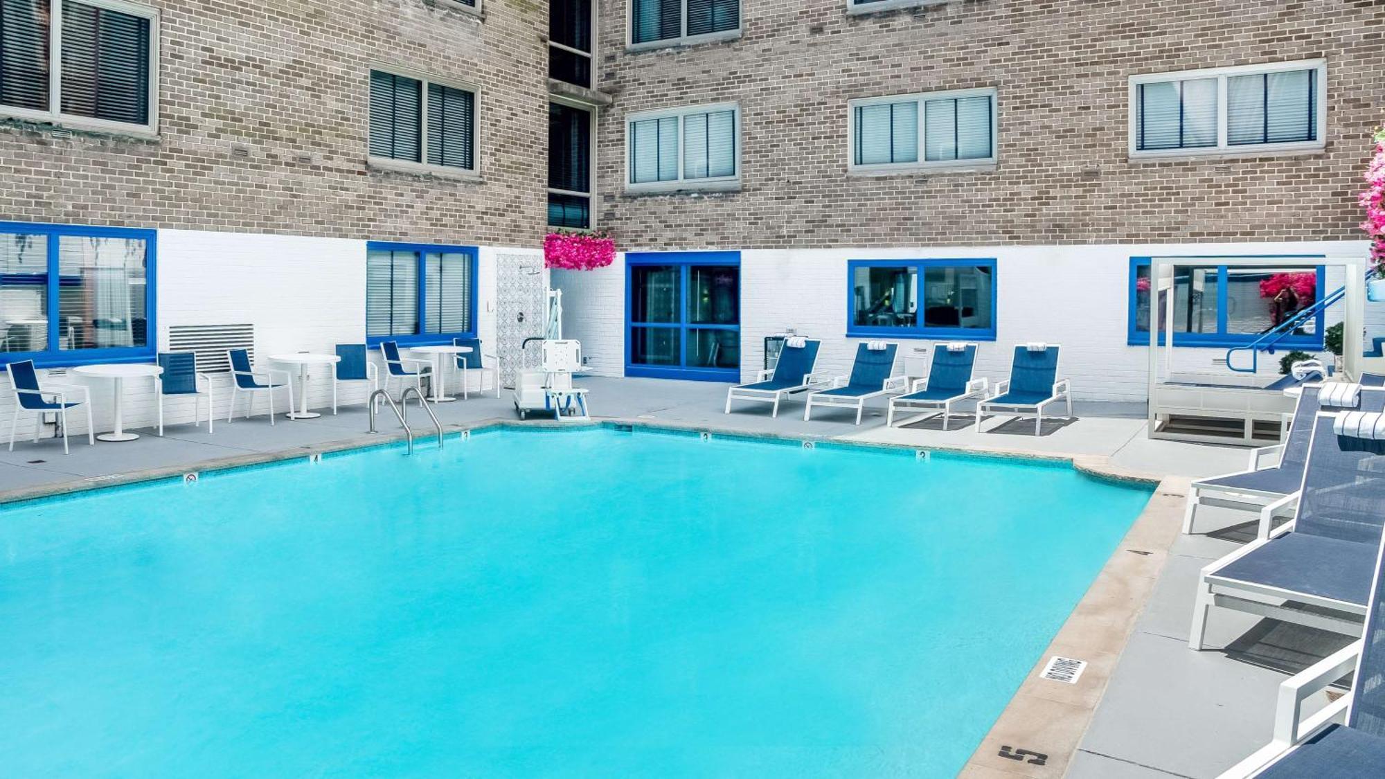 Отель The Royal Sonesta Washington Dc Dupont Circle Экстерьер фото