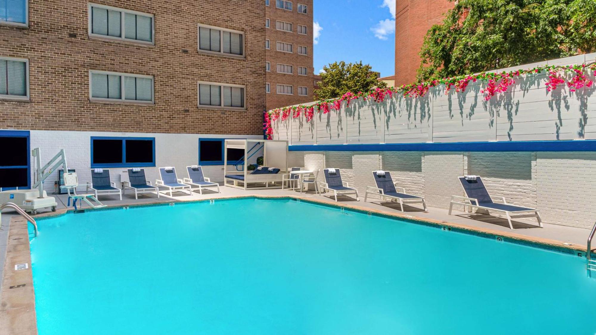 Отель The Royal Sonesta Washington Dc Dupont Circle Экстерьер фото